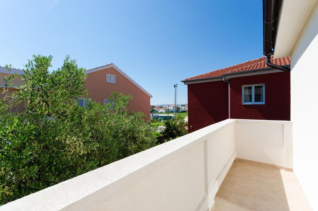 Apartments Toni Banjol Ngoại thất bức ảnh
