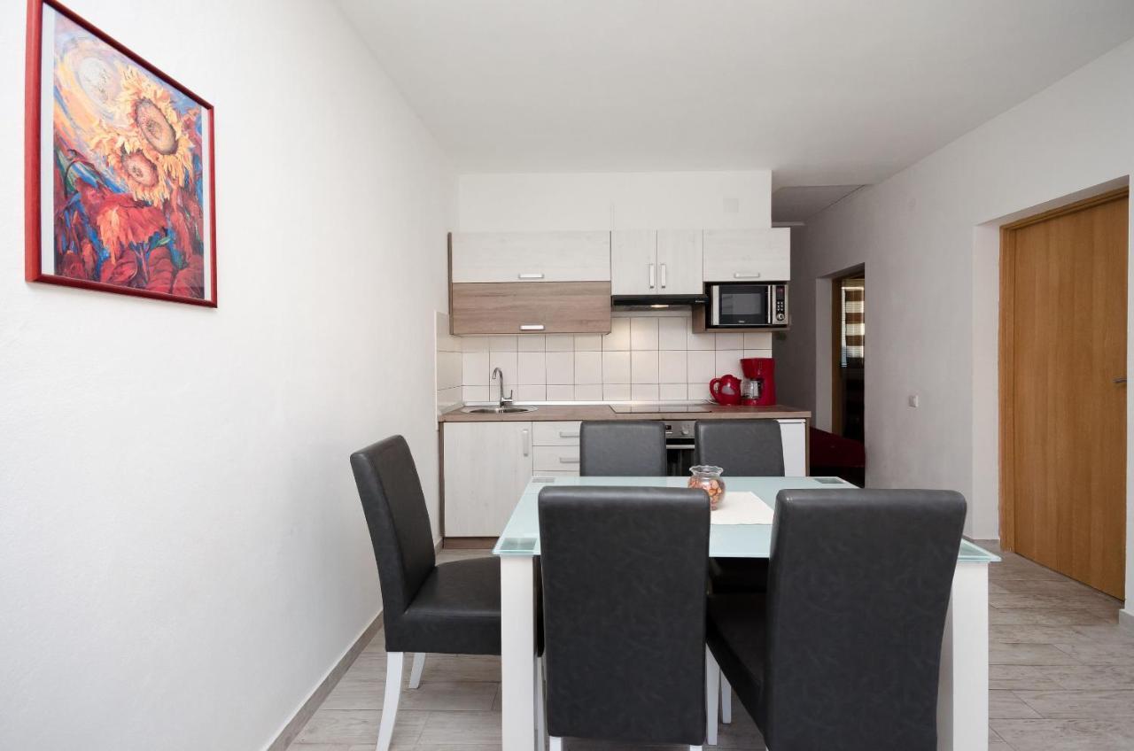 Apartments Toni Banjol Ngoại thất bức ảnh