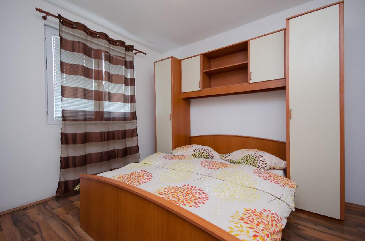 Apartments Toni Banjol Ngoại thất bức ảnh