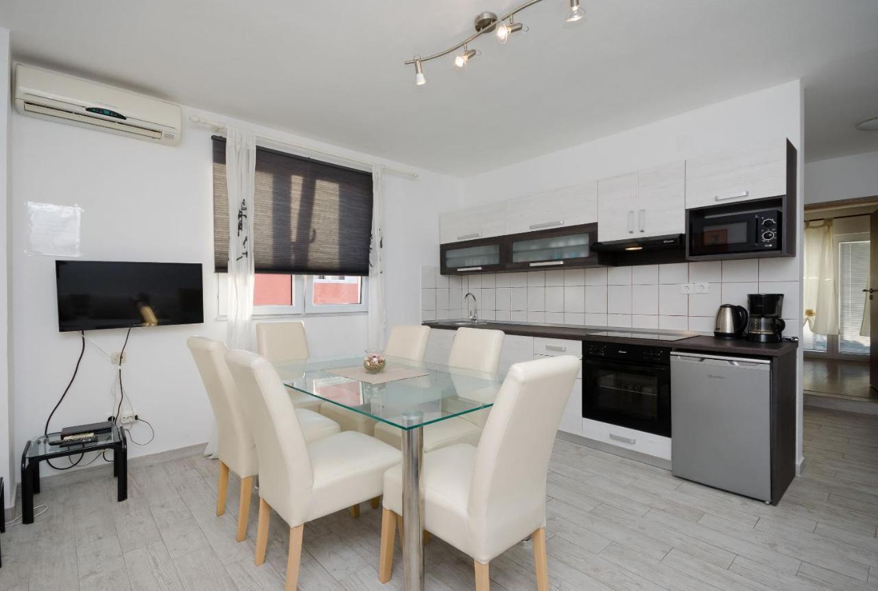 Apartments Toni Banjol Ngoại thất bức ảnh
